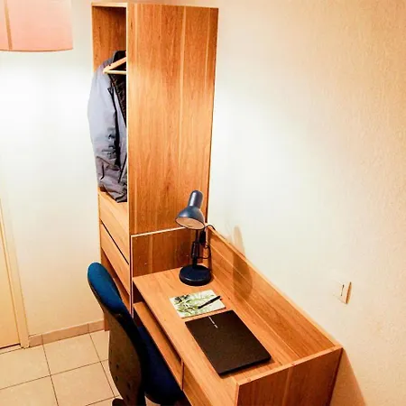Proche Rempart Avec Parking Securise Apartment