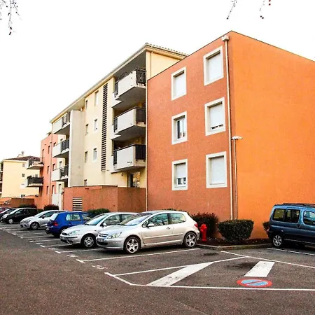 Apartment Proche Rempart Avec Parking Securise *
