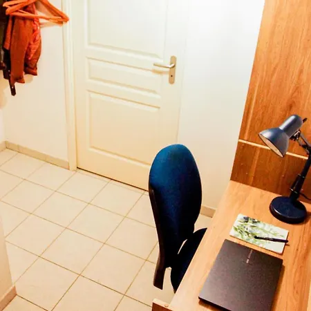Proche Rempart Avec Parking Securise Apartment
